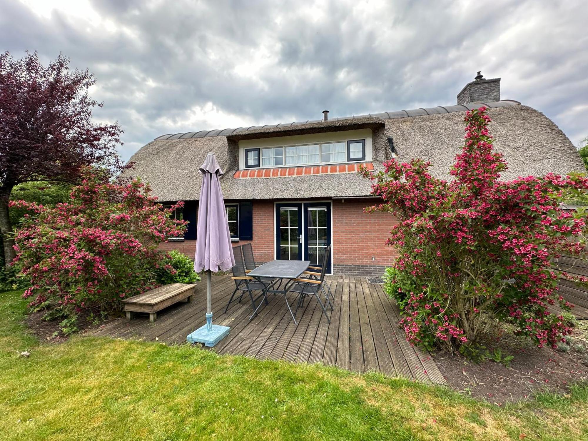 Bungalowpark De Kremmer Gasselte Ruang foto